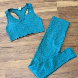 Teal Sports Bra and Leggings Set